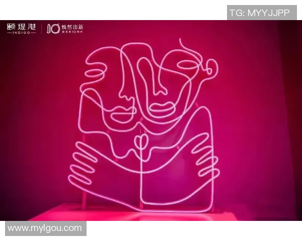 创意无限足球明星的艺术之旅与灵感碰撞 创意无限足球明星的艺术之旅与灵感碰撞