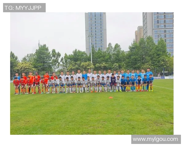 探索五门足球的魅力与挑战，重新定义团队合作与竞技精神的全新体验