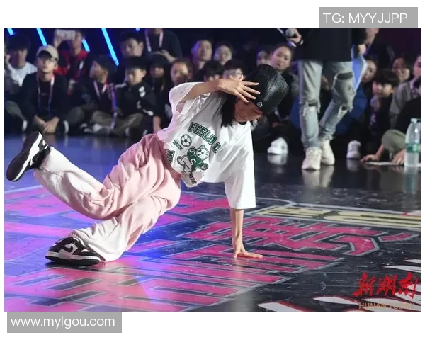 深圳街舞队在全国街舞节奏排行榜中荣获第七名展现实力与风采