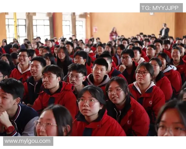 足球场上的激情与梦想：一场改变人生的比赛故事