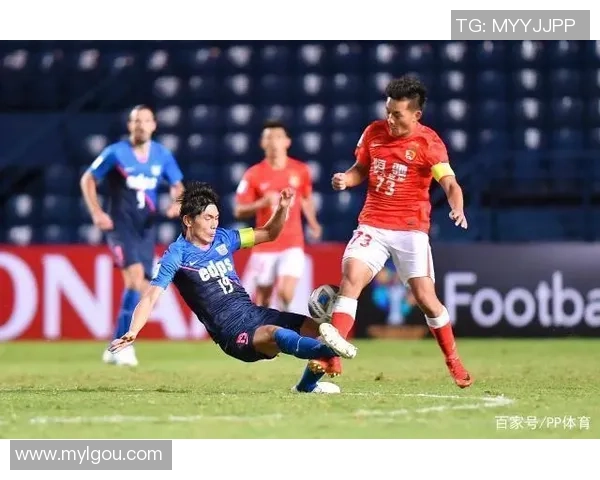 足球请外援助力球队提升实力与竞争力的深度分析与探讨